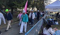 入場前